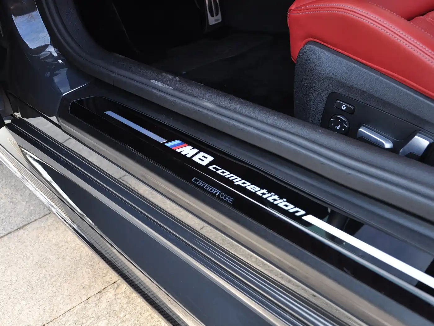 BMW M8 2019 M8 Coupe Thunder Edition фото 17