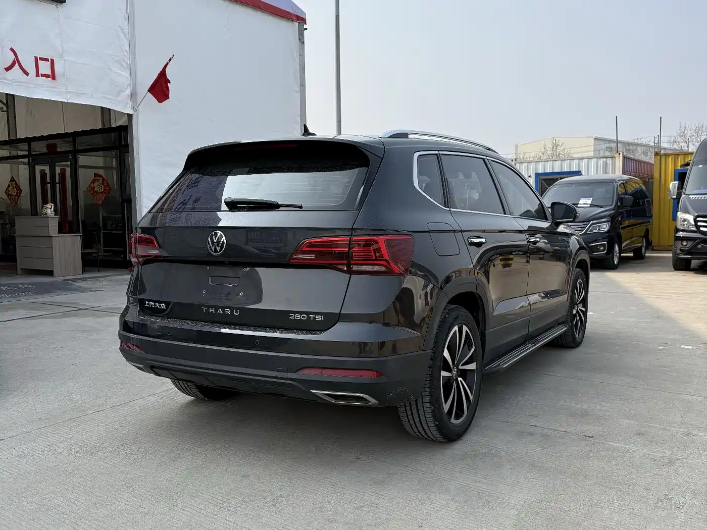 Volkswagen Tharu 2022 280TSI FWD Luxury Edition фото 7
