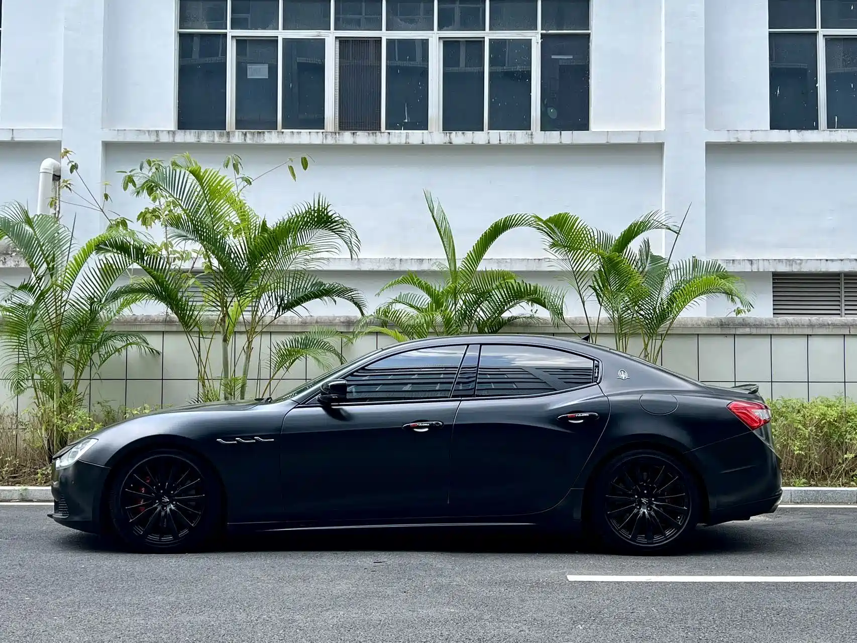 Photo 3 - Maserati Ghibli