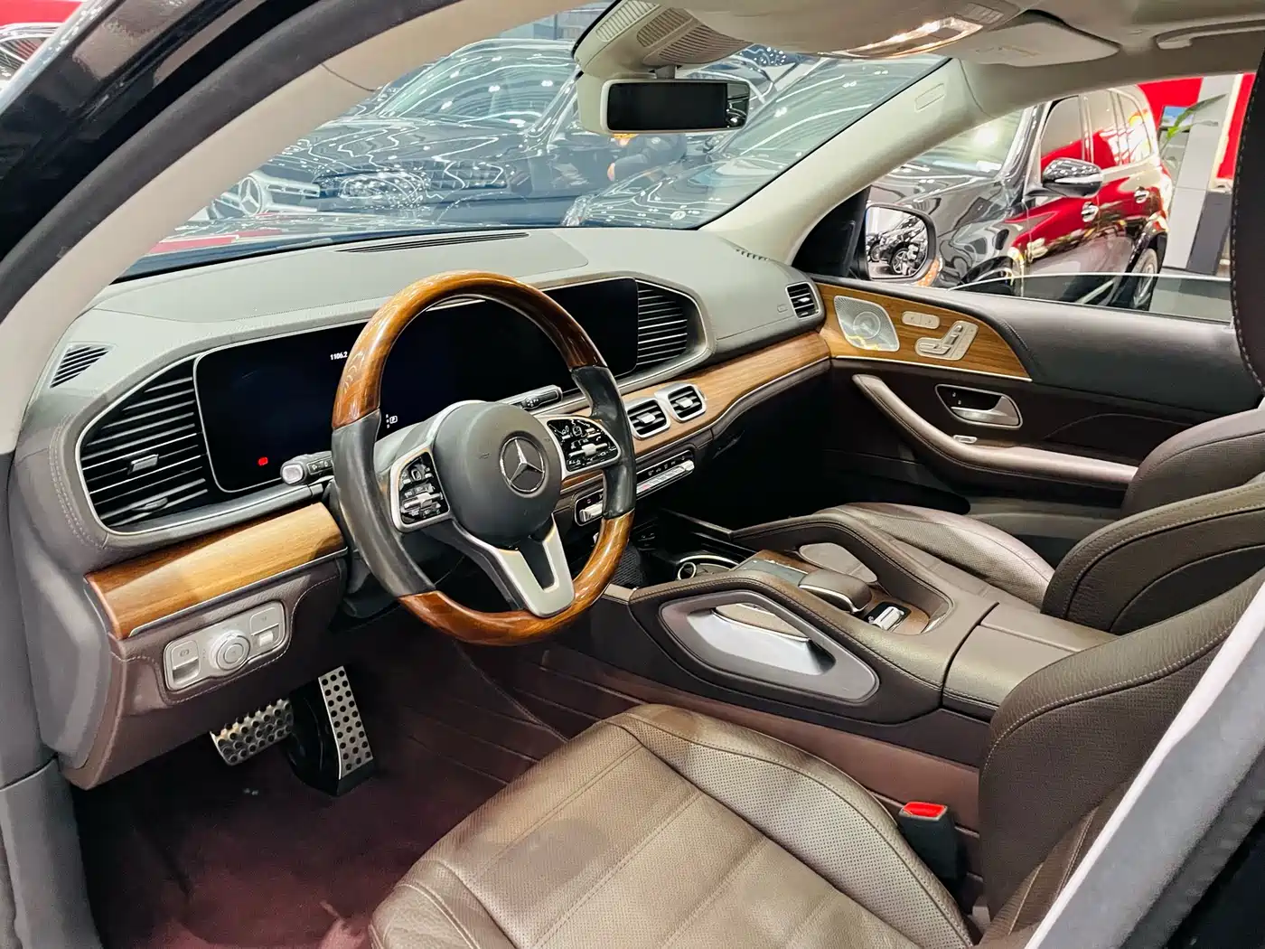 Mercedes-Benz GLS 2020 GLS 450 4MATIC Luxury фото 10