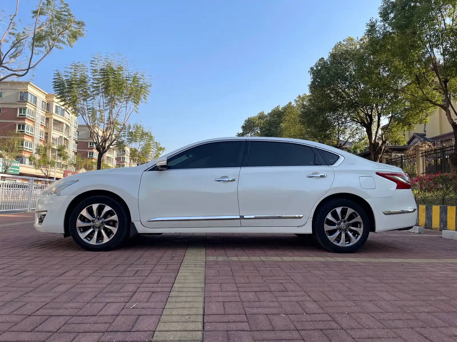صورة 7 - Nissan Teana