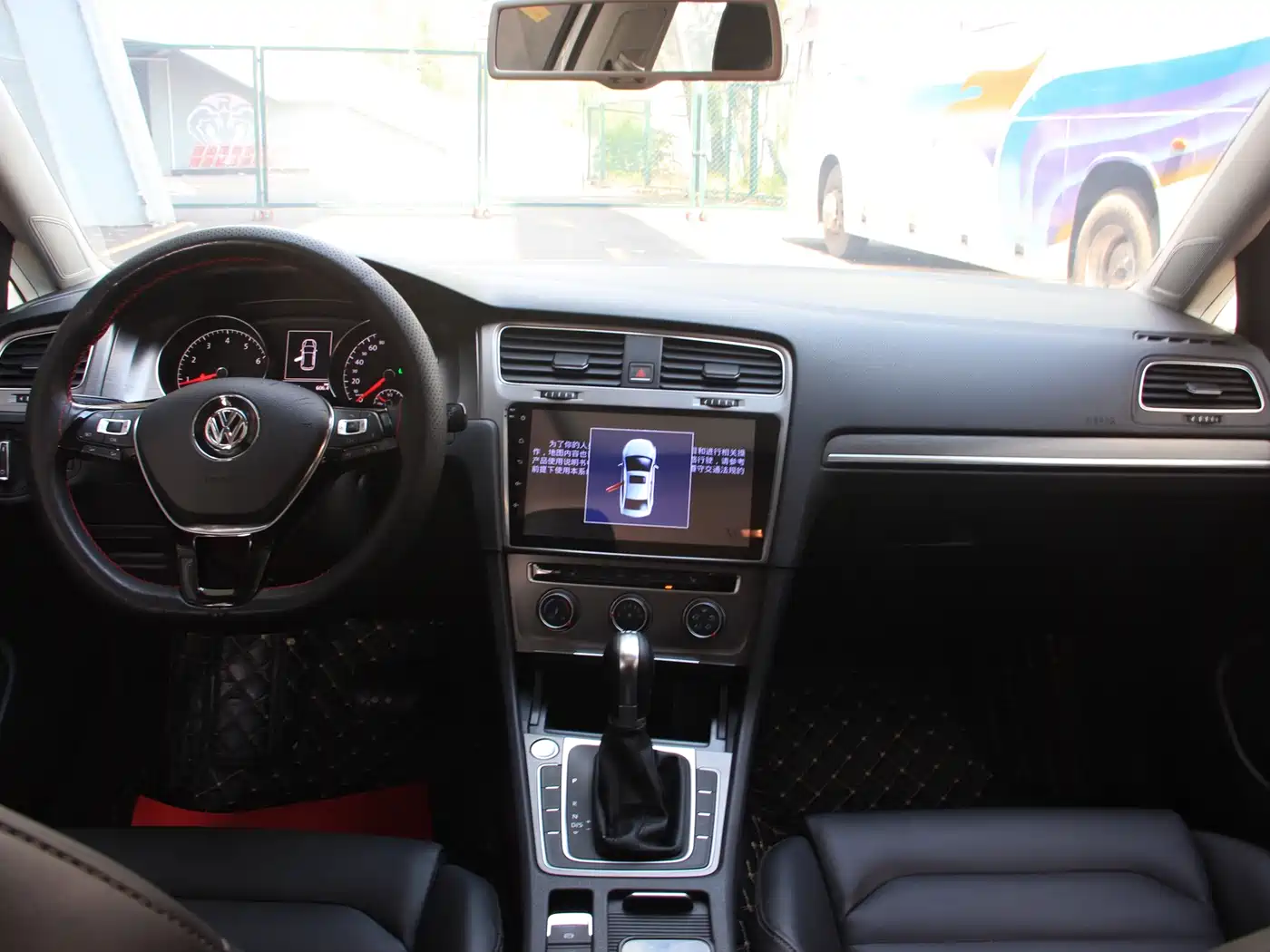 Volkswagen Golf 2016 230TSI Automatic Luxury фото 6