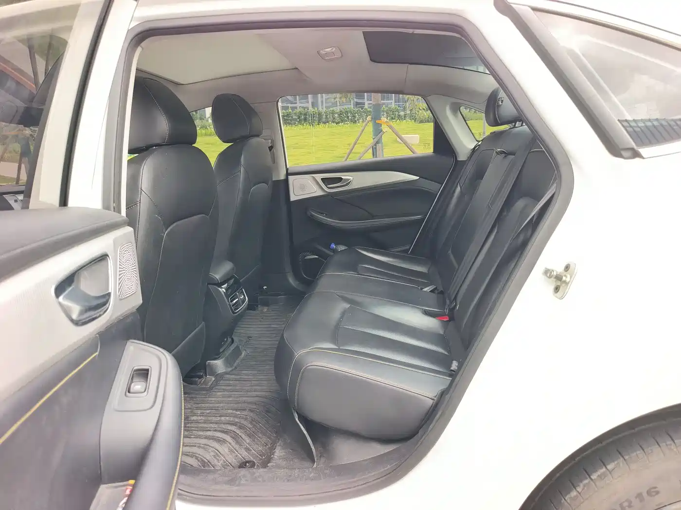 Roewe i6 MAX EV 2023 2022 EV 500 Sunroof Premium