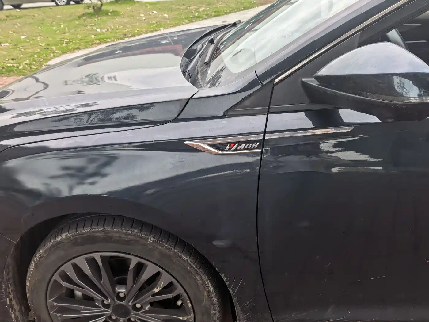 DONGFENG YI HYUN MAX