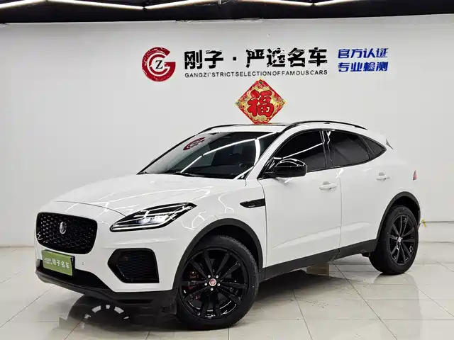 JAGUAR E PACE