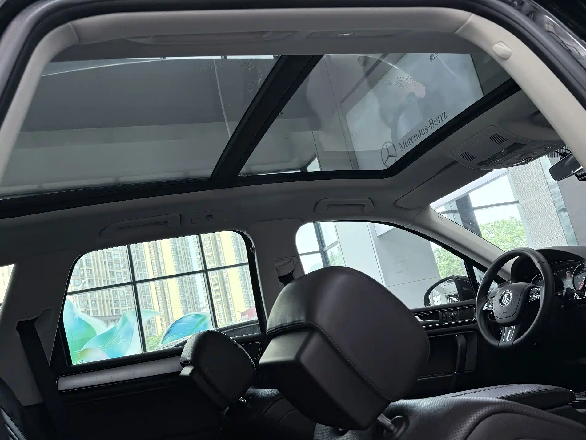 Фото 21 - Volkswagen Touareg