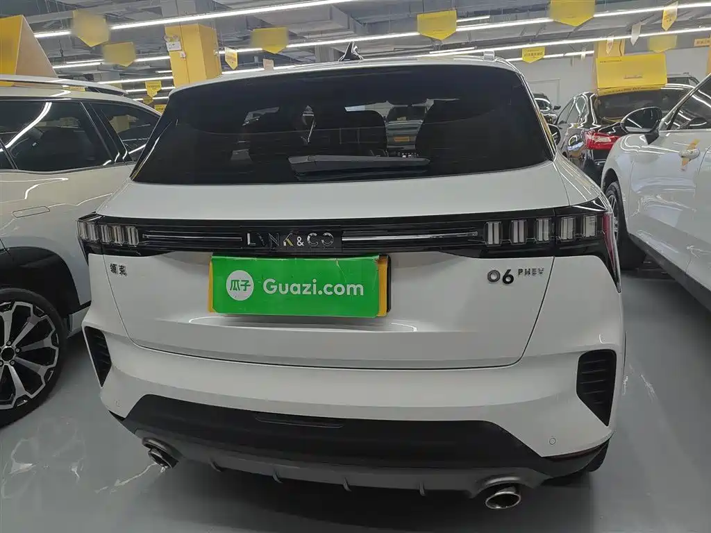 Lynk & Co 06 EM-P 2020 PHEV Plus фото 4