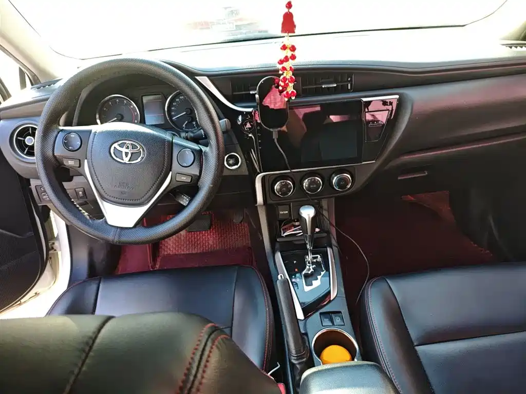 Toyota Corolla 2018 1.2T S-CVT GL-i Smart Shine Edition фото 6