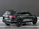 Фото 5 - Volkswagen Touareg