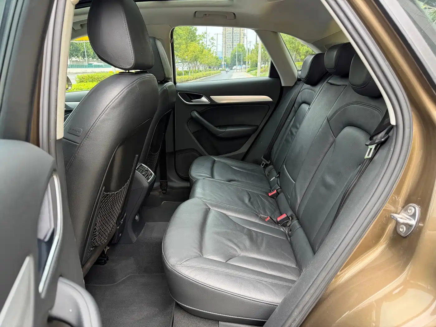 Photo 12 - Audi Q3