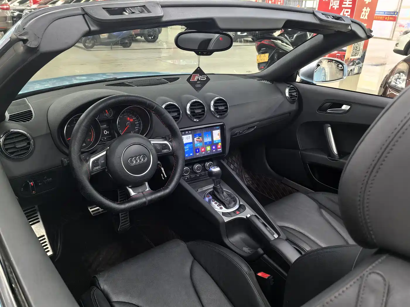 Audi TT 2011 TT Roadster 2.0TFSI фото 4