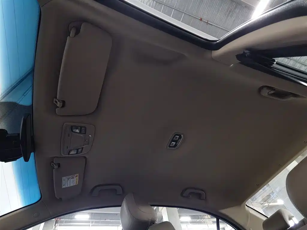 GEELY AUTOMOBILE EMGRAND