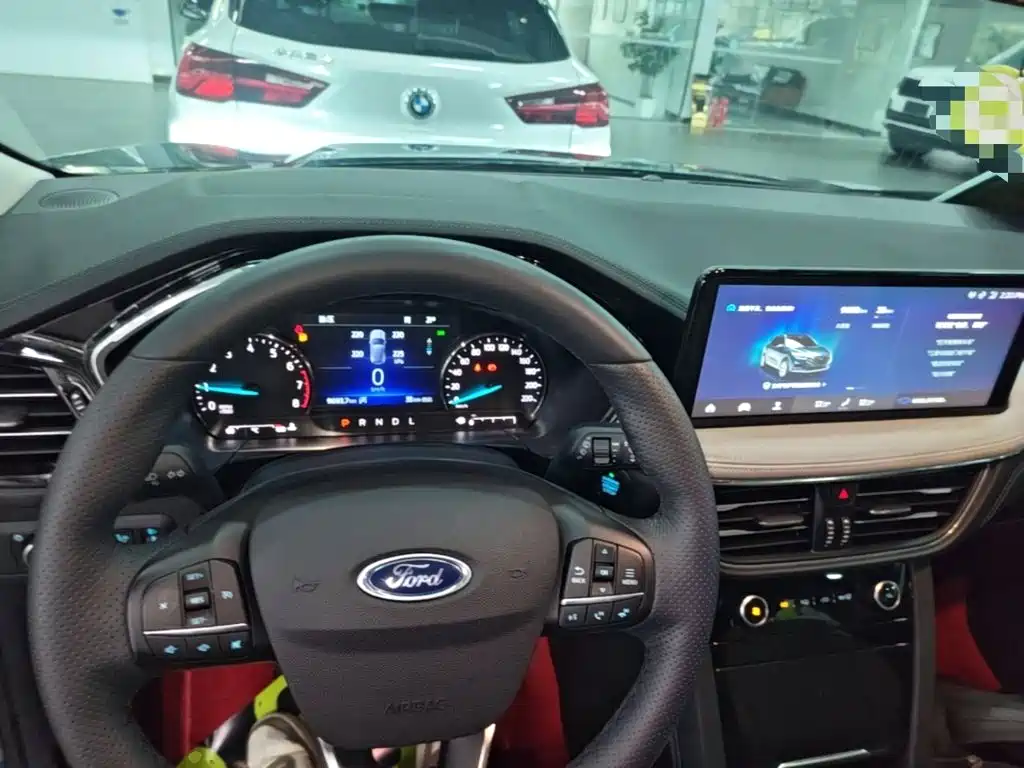 Ford Escape 2023 2020 EcoBoost 245 2WD Leisure Edition