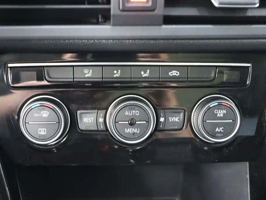 Фото 20 - Volkswagen Tayron