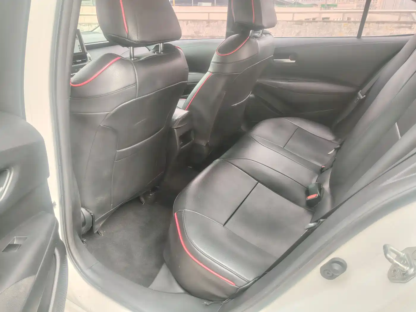 Toyota Corolla 2021 1.2T S-CVT Elite Edition фото 13