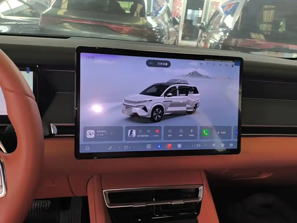 BYD Tang L 2025 2025 DM 175KM Drone Player Edition