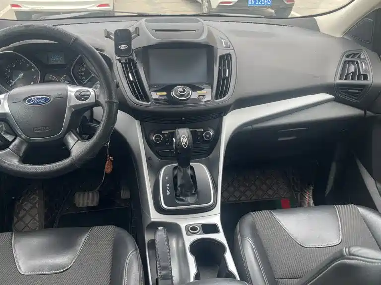 Ford Kuga 2014 2013 1.6L GTDi FWD Trend