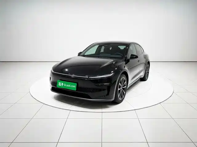 Tesla Model Y L 2025 Facelift Long Range AWD