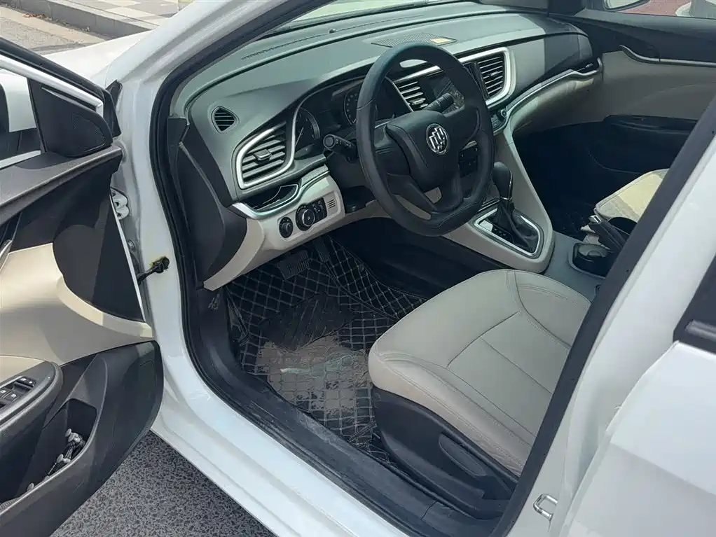 Buick Excelle 2021 Exemplar 1.5L Auto Elite фото 18