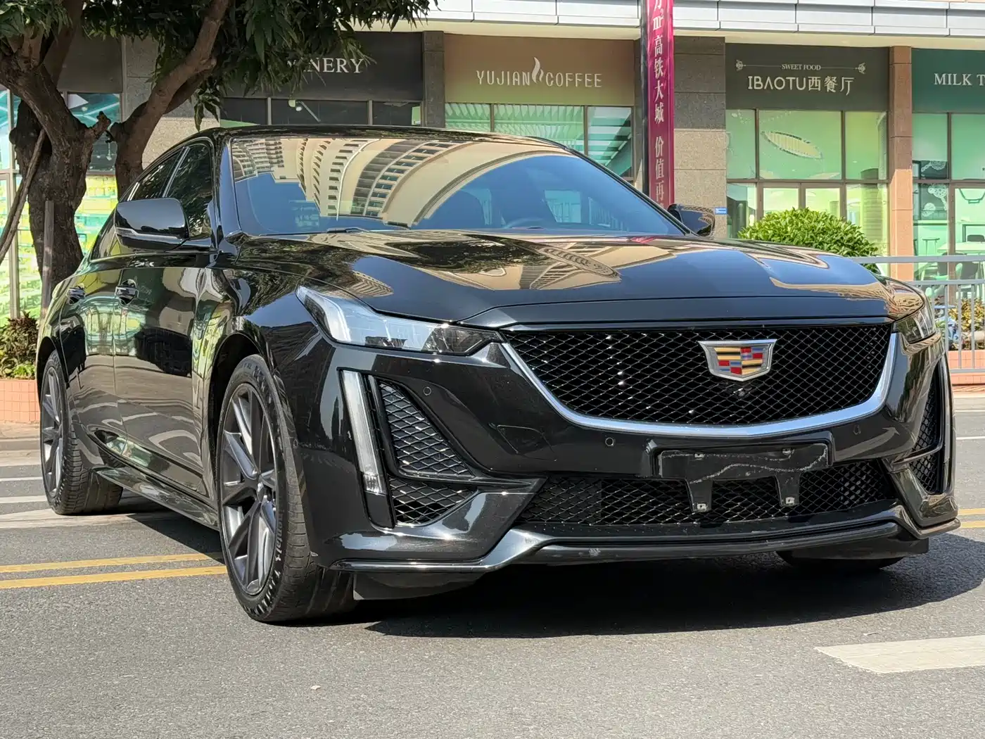 CADILLAC CT5