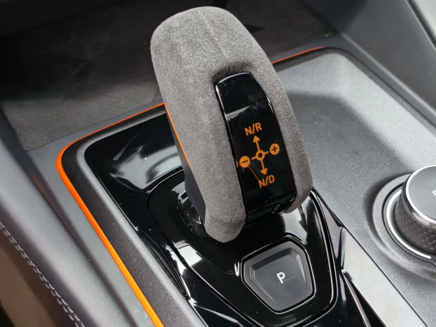  Lynk & Co Lynk & Co 02 Hatchback 2021 2.0TD Halo Driving Control Package Edition 26