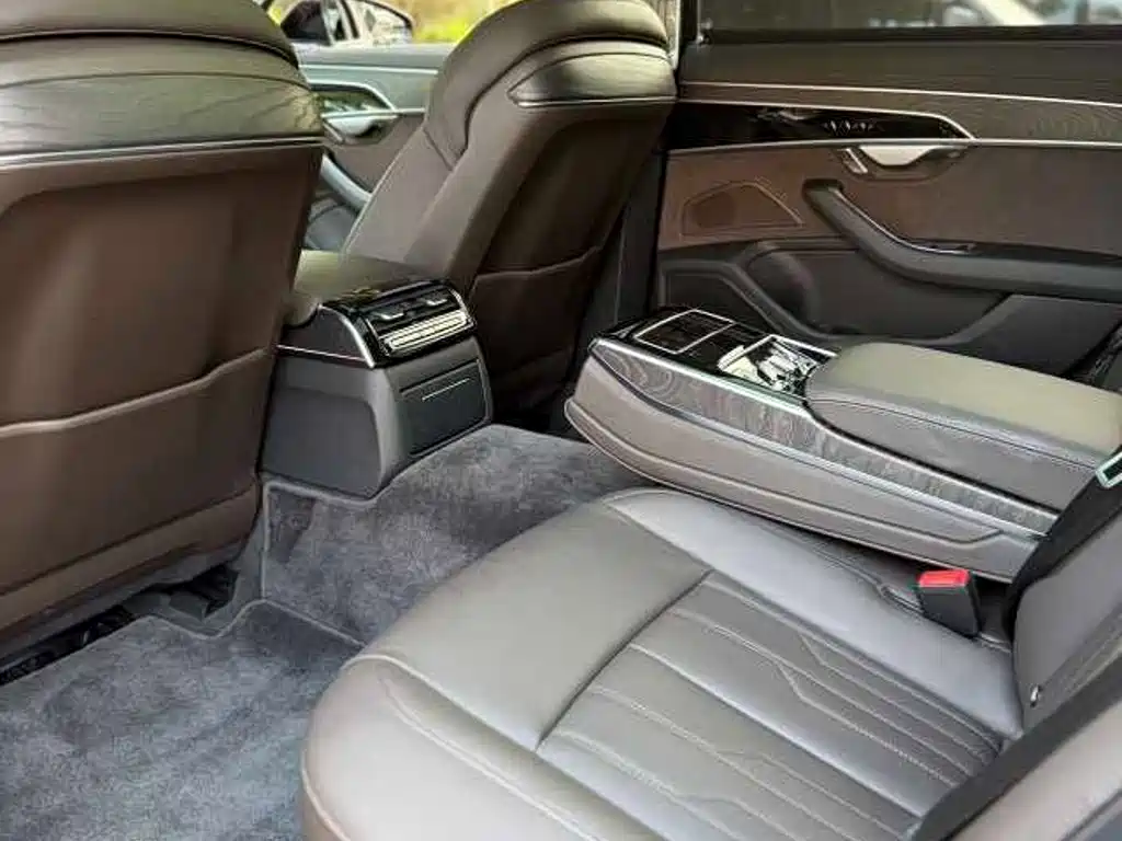 Audi A8 2024 2024 Model A8L 45 TFSI quattro Luxury