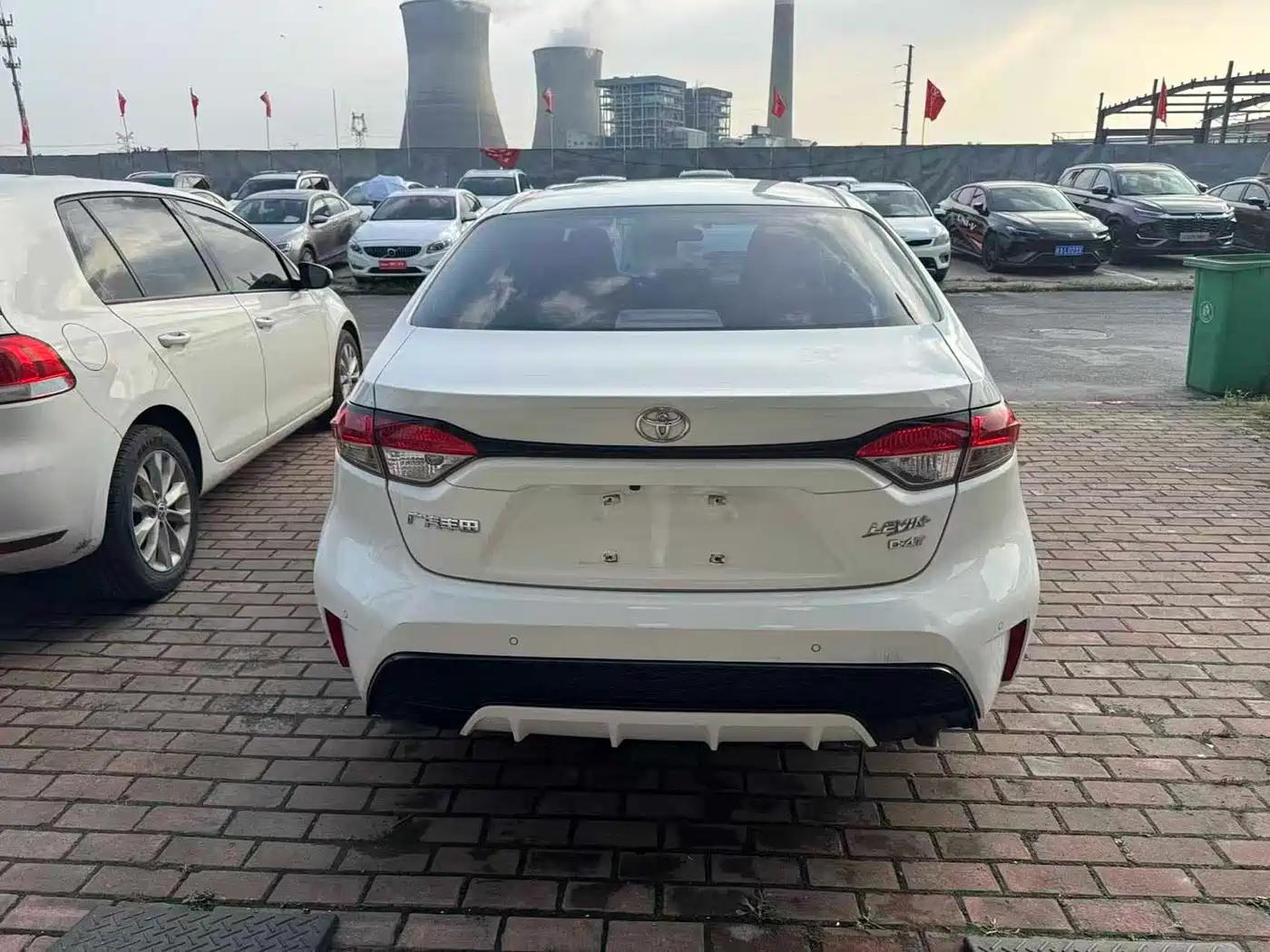 Toyota Levin 2021 185T CVT Sport Edition фото 5