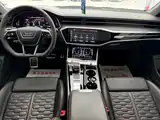 Photo 8 - Audi RS 7