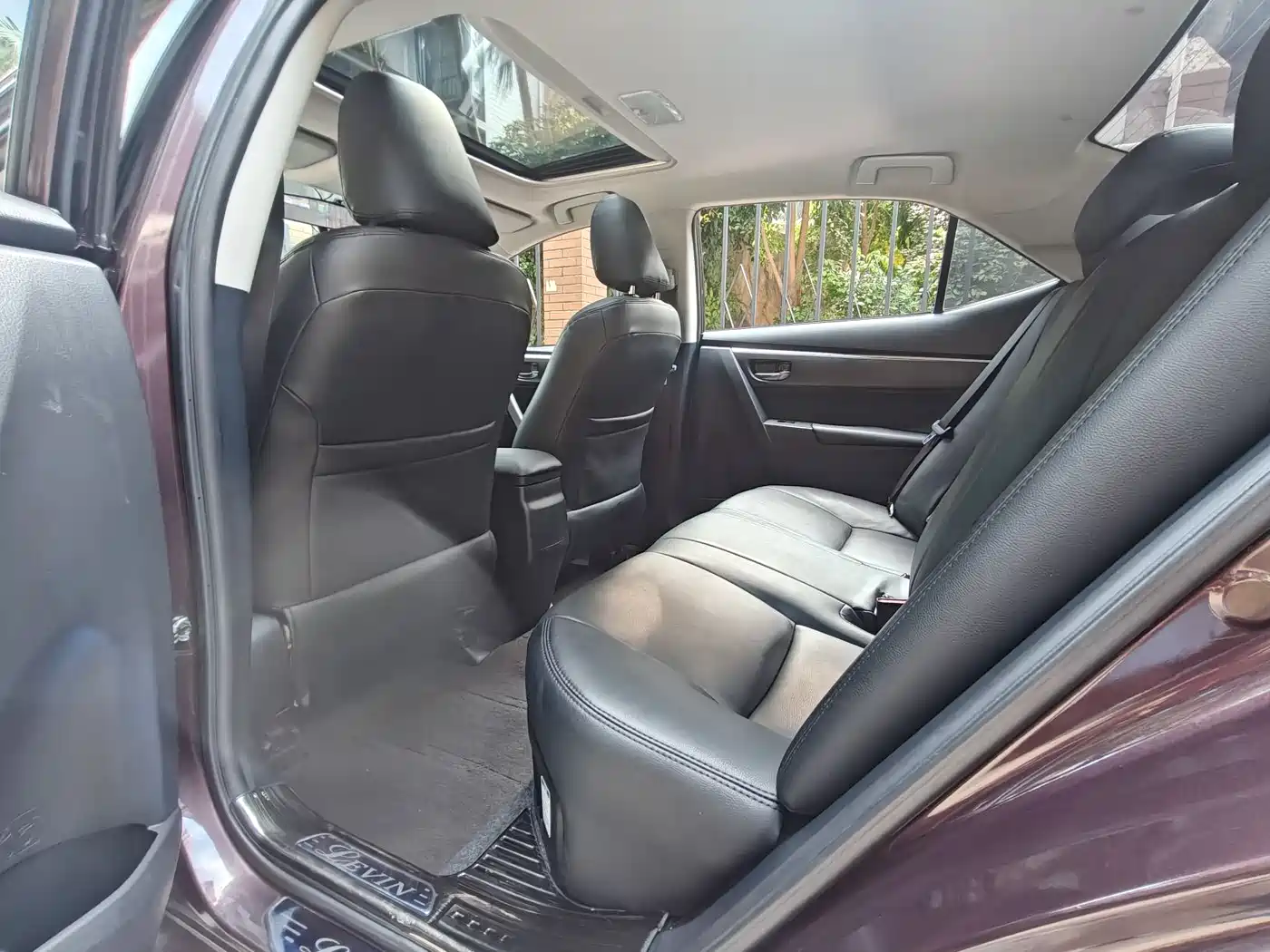 Toyota Levin 2017 Facelift Hybrid 1.8H GS E-CVT Elite Sunroof Edition China V фото 15