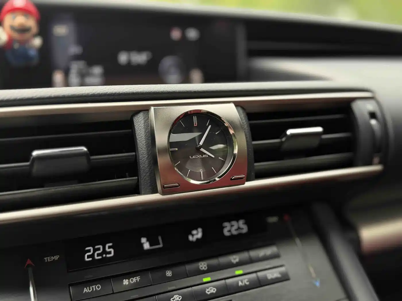 Lexus IS 2017 300 F SPORT фото 10