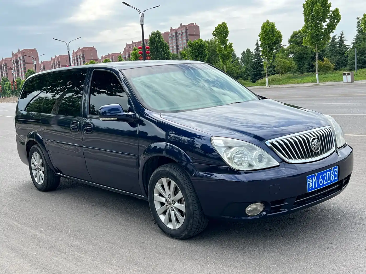 Buick GL8 2011 2011 2.4L LT Executive Edition