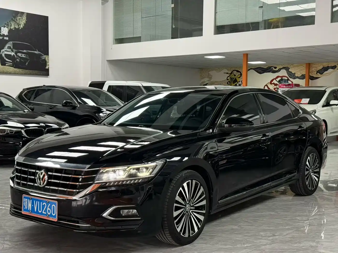 Фото 1 - Volkswagen Passat