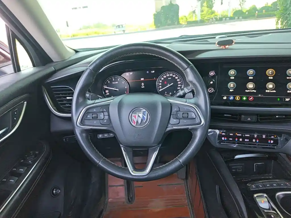 Photo 11 - Buick Envision Plus