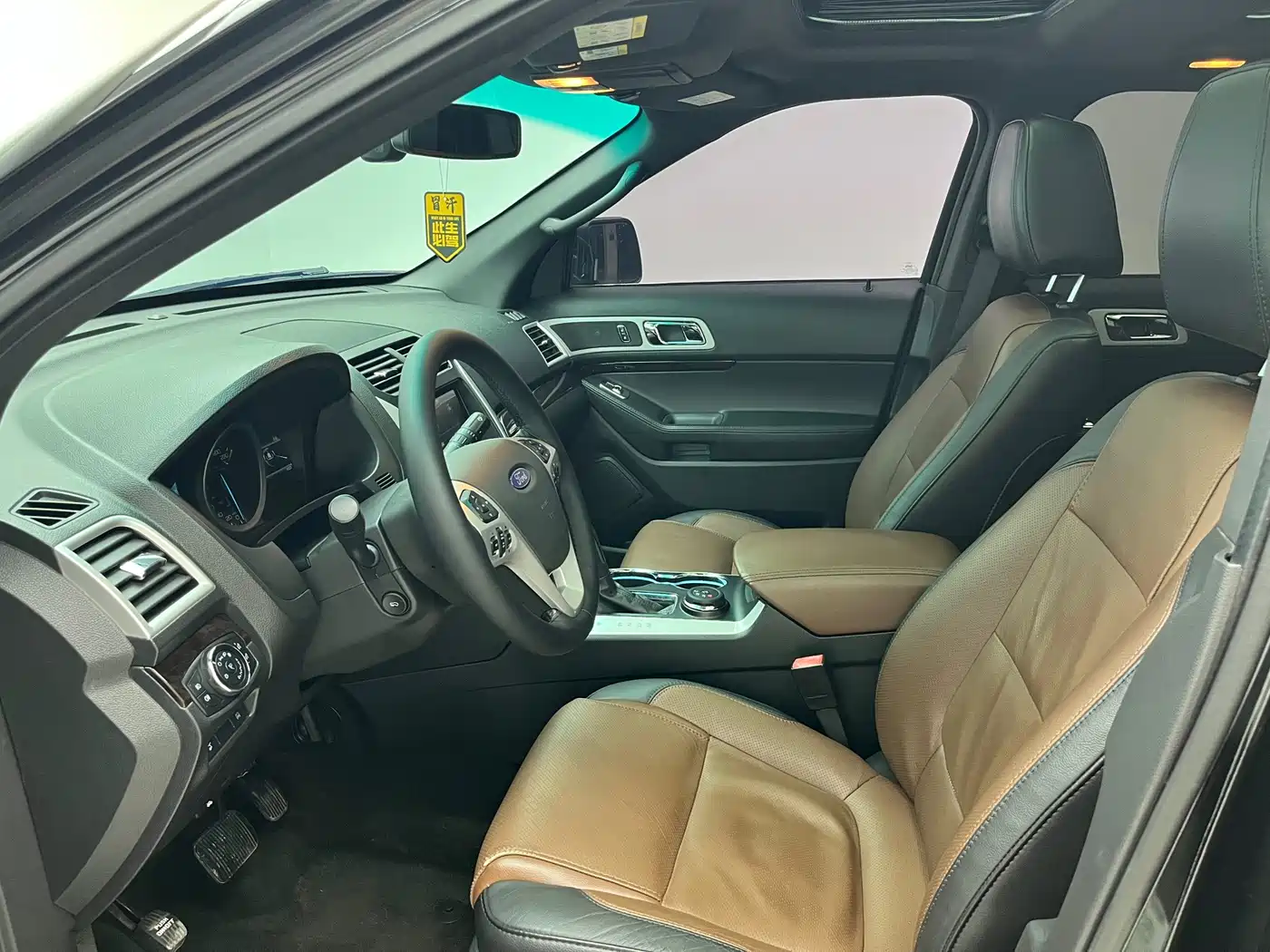 Ford Explorer (Import) 2015 2013 3.5L Premium Edition
