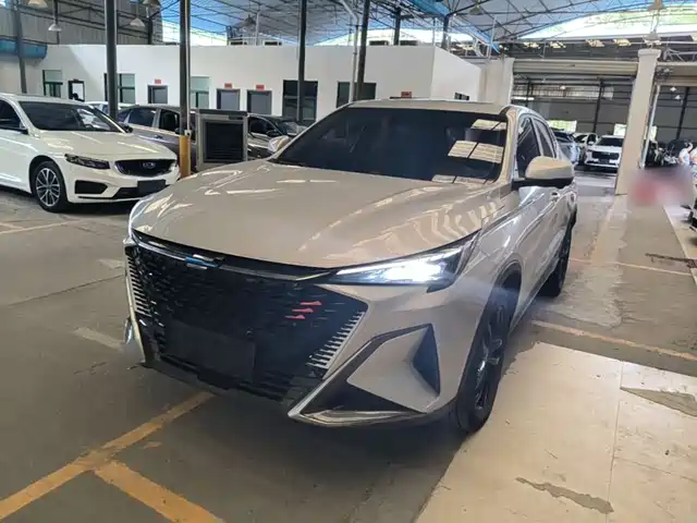 Changan Oshan Changan Oshan X5 PLUS 2023 1.5T DCT Navigation Model