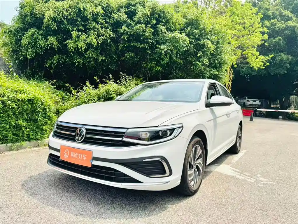 Volkswagen Bora 2025 200TSI DSG Joy Ride Navigation Edition