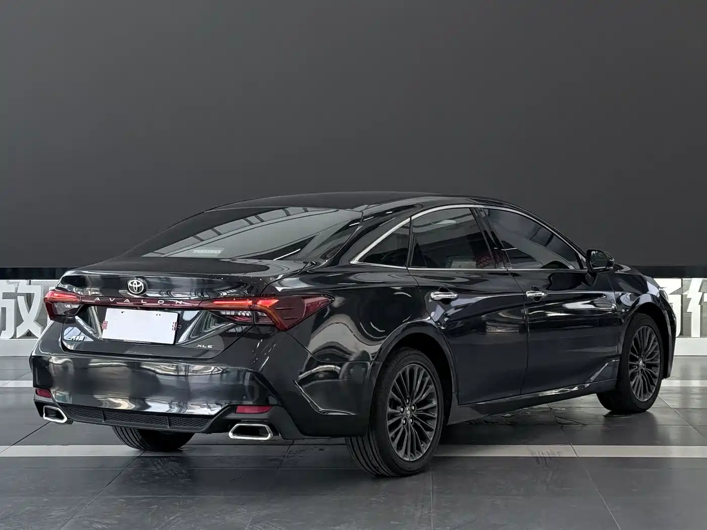 Toyota Avalon 2020 2019 2.0L XLE Premium Edition (China VI)