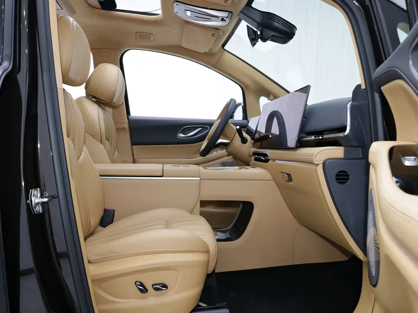 Voyah Auto Voyah Dreamer 2025 PHEV AWD Flagship Kunpeng Edition фото 5