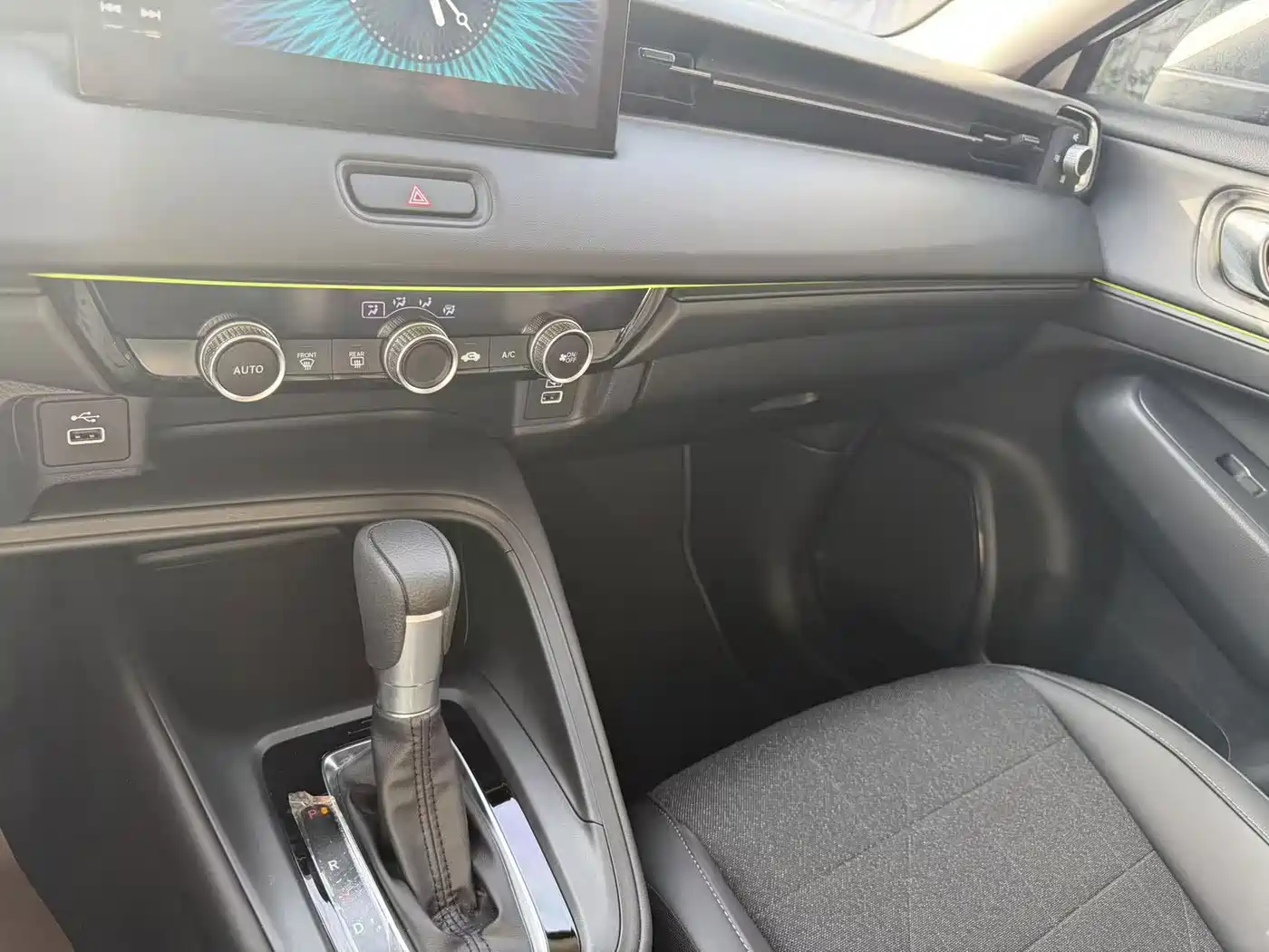 Honda Vezel 2023 2023 1.5L CVT Pioneer Edition