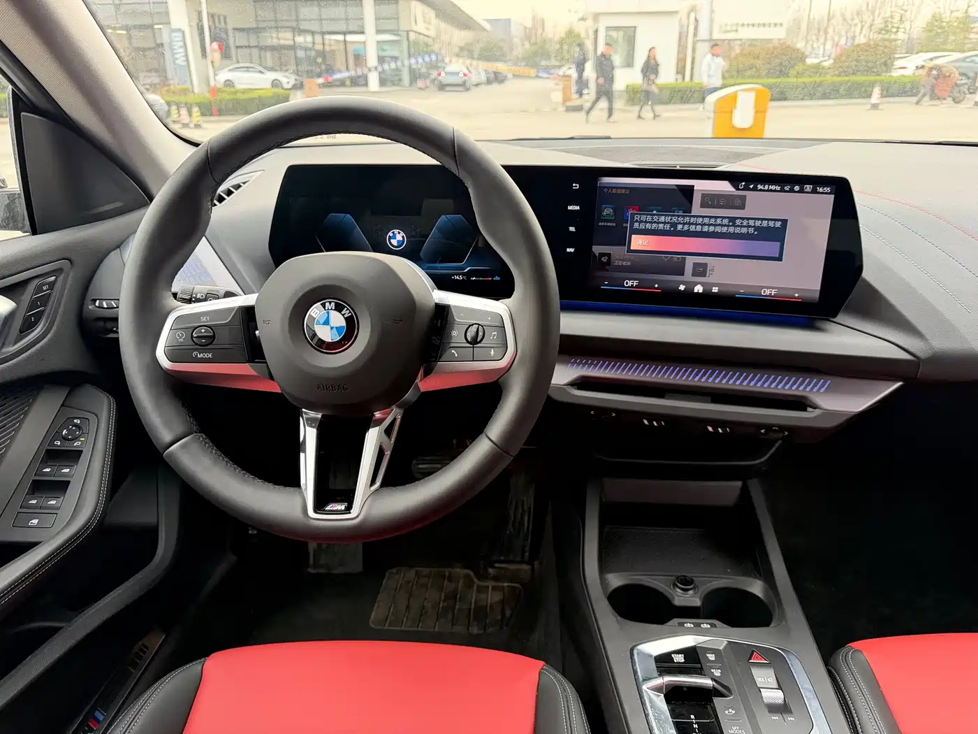 BMW 2 Series 2025 225L M Sport Package фото 5