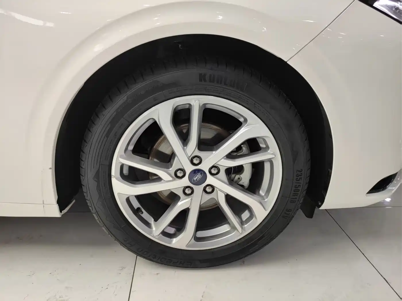 FORD MONDEO