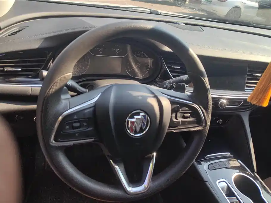 BUICK REGAL