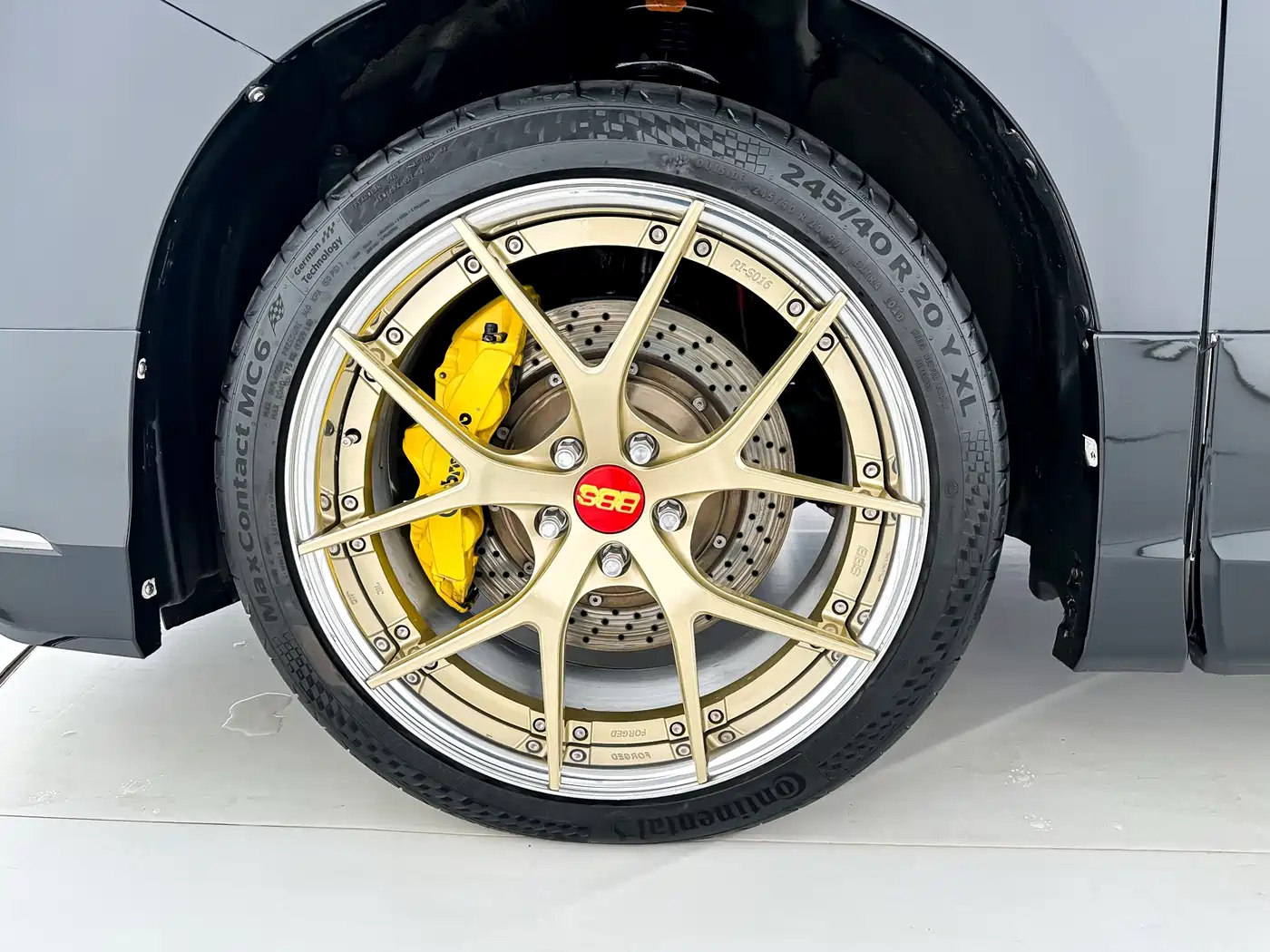 Toyota Vellfire 2020 Twin Engine 2.5L HV Premium Edition фото 11