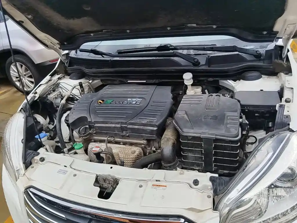 Suzuki SX4 S-Cross 2015 2014 1.6L CVT 2WD Elite