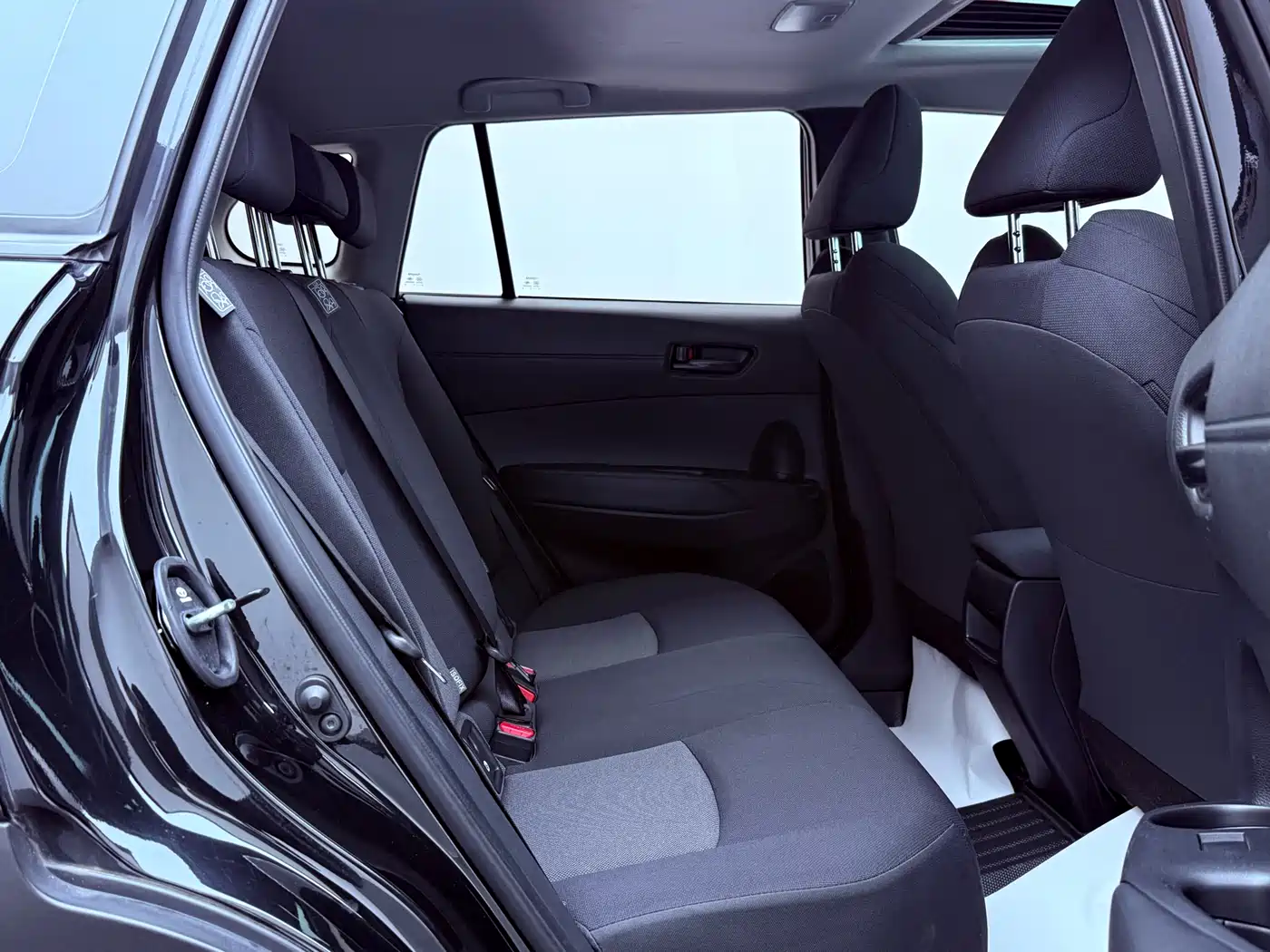 Toyota Frontlander 2023 2.0L CVT Leading Edition фото 11
