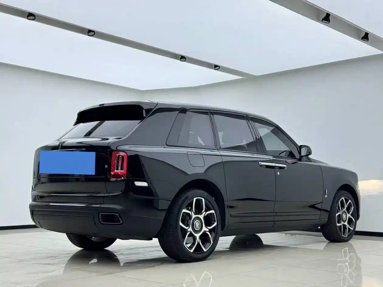 Rolls-Royce Cullinan 2023 2020 Black Badge