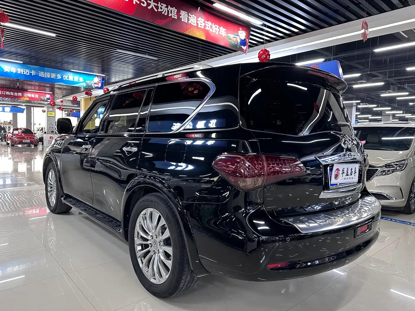 Infiniti QX80 2018 2016 5.6L 4WD