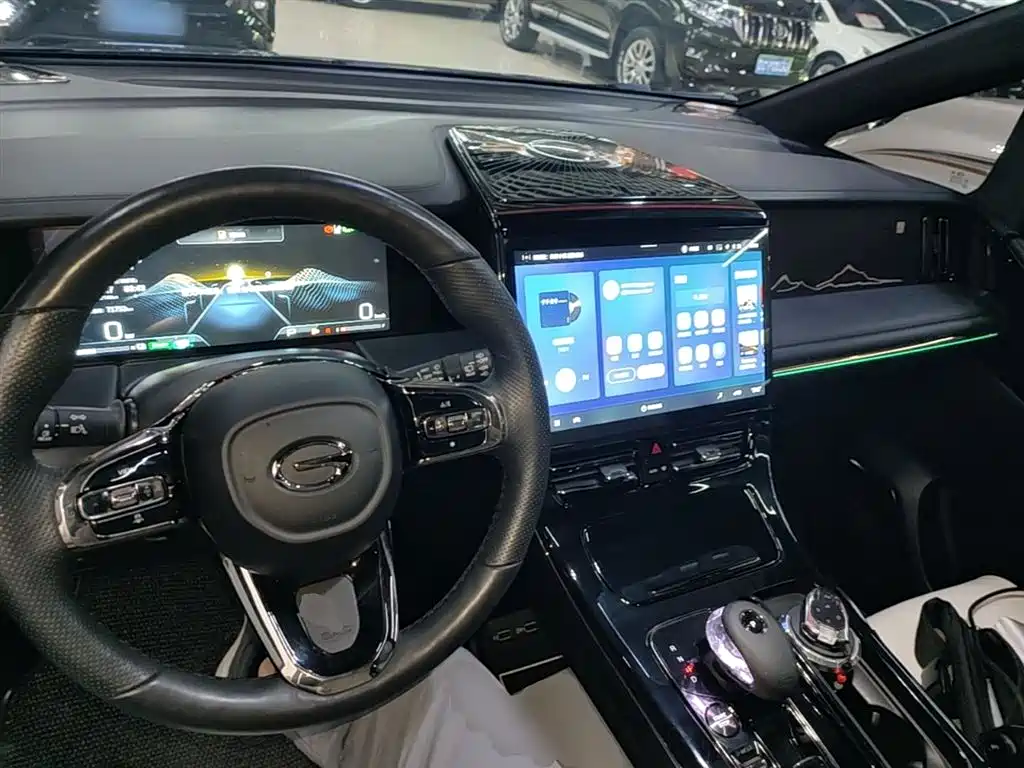 GAC Trumpchi Trumpchi M8 2023 Master Series Dual Hybrid Flagship Edition фото 10