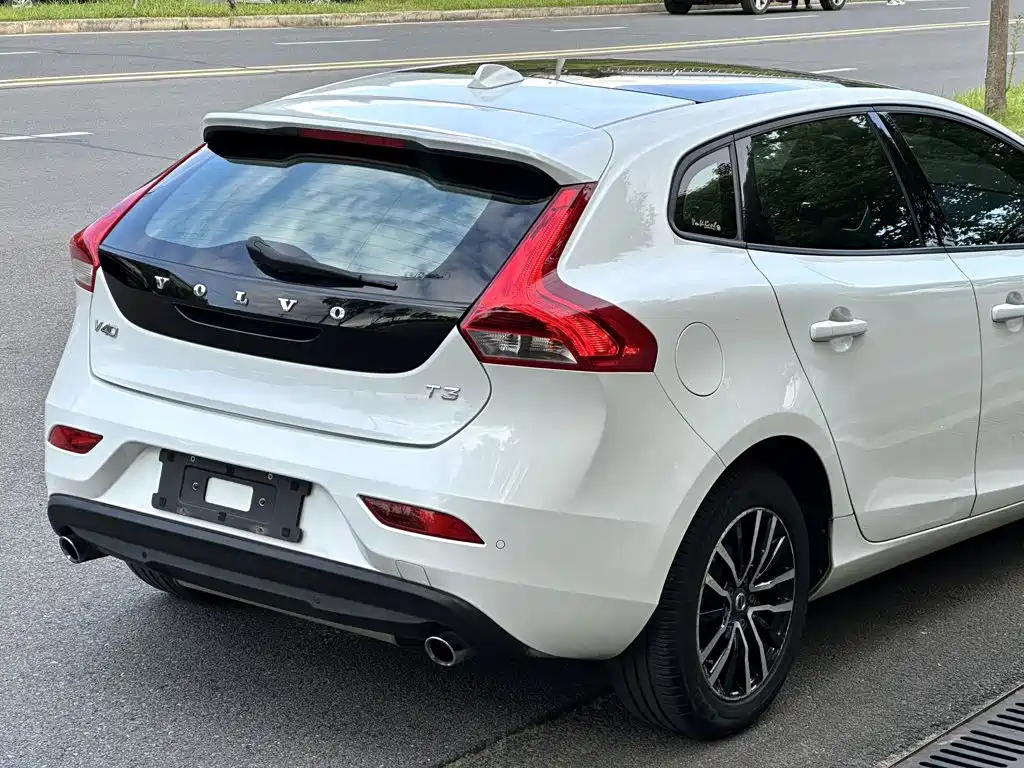 Volvo V40 2017 2017 T3 Inscription