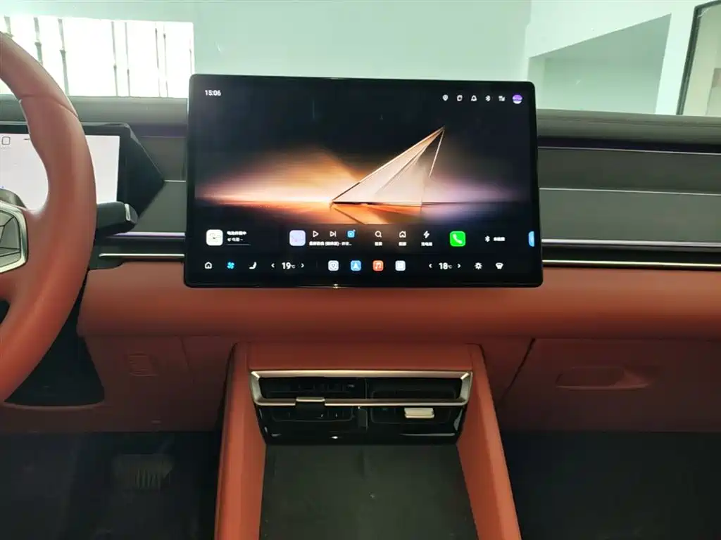 BYD Tang L 2025 DM 175KM Drone Player Edition фото 13